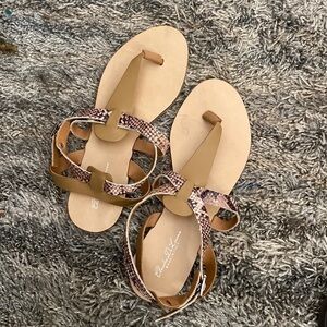 Claudio de Lorena sandals